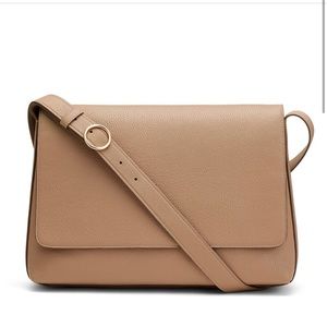 Cuyana Messenger Bag 13-Inch in Cappucino